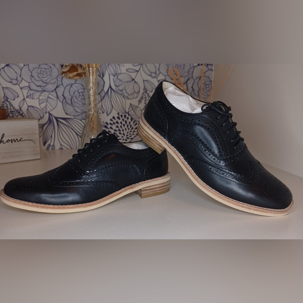 Jaro Vega women’s Oxford retro black leather shoes, size 7